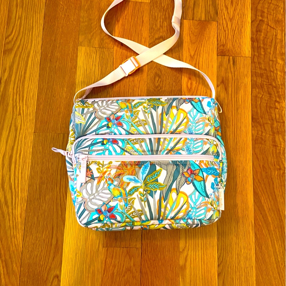 Vera Bradley Crossbody brand new without tags